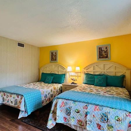 *A Family Retreat*Pool*Steps To The Beach*Approved Dogs*D18-9 Миртъл Бийч Екстериор снимка