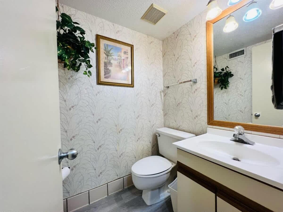 *A Family Retreat*Pool*Steps To The Beach*Approved Dogs*D18-9 Миртъл Бийч Екстериор снимка