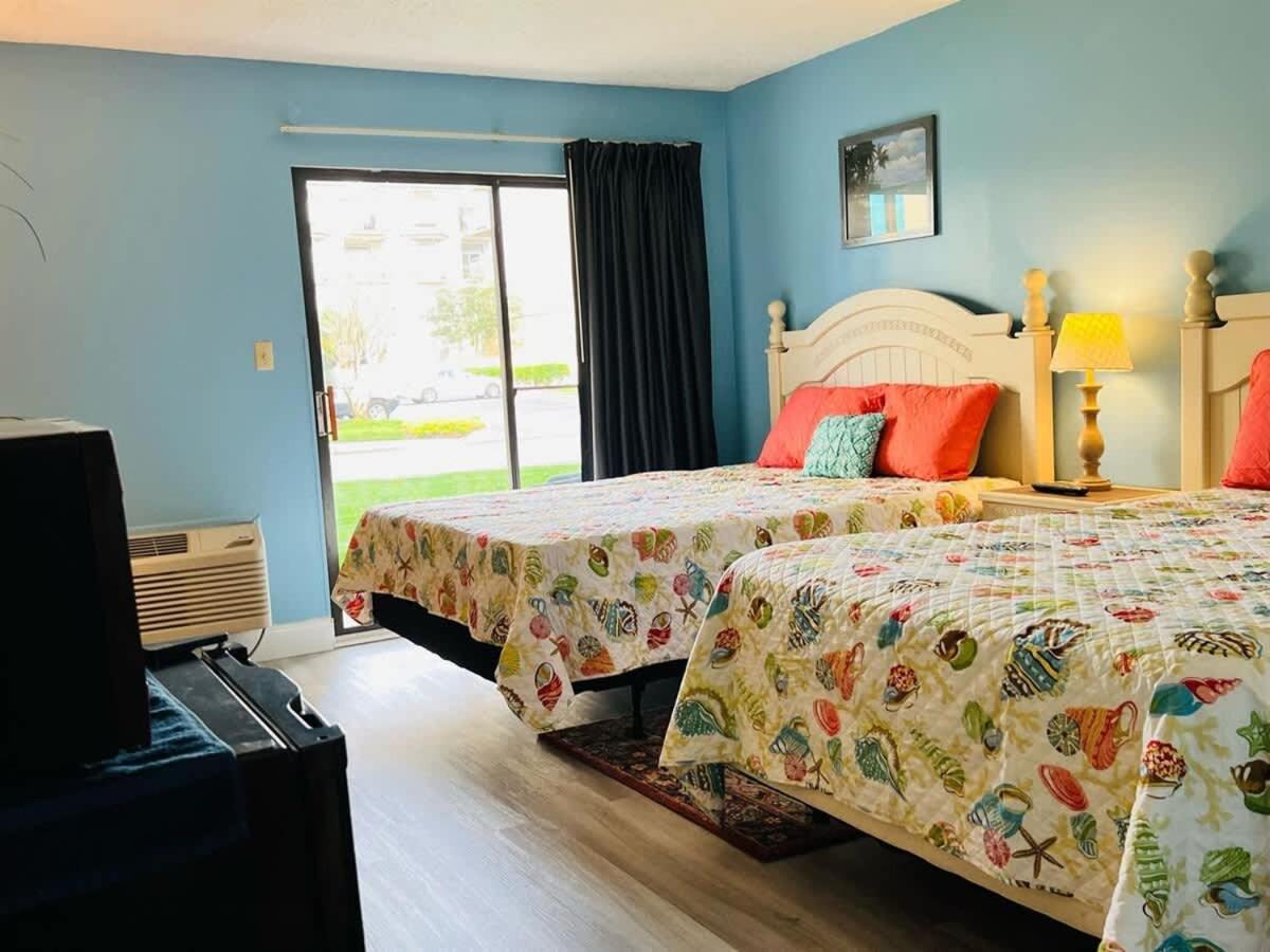 *A Family Retreat*Pool*Steps To The Beach*Approved Dogs*D18-9 Миртъл Бийч Екстериор снимка